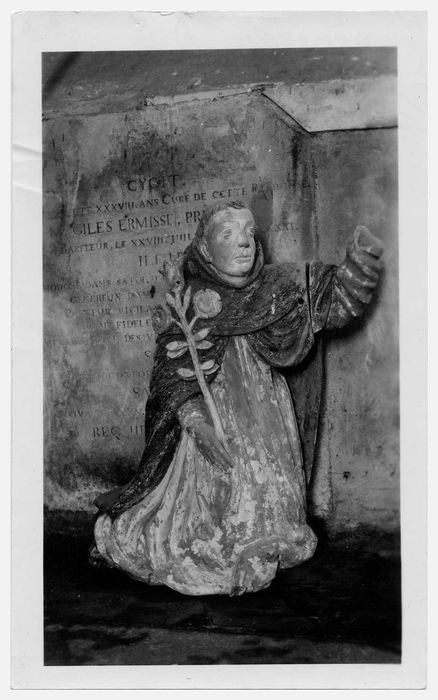 statue : Saint Dominique agenouillé, (photocopie numérisée) 