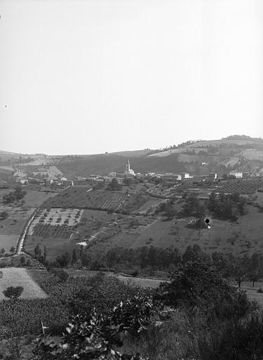Vue générale du village prise de la colline du nord