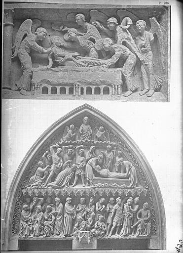 Moulage - Bas-relief : La mise au tombeau de la Vierge. Tympan : Le martyre de saint Etienne