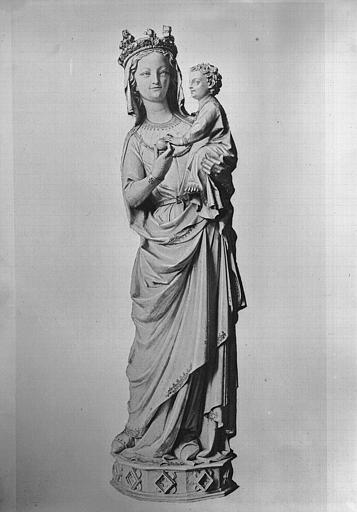 Statuette provençale en ivoire : La Vierge à l'Enfant