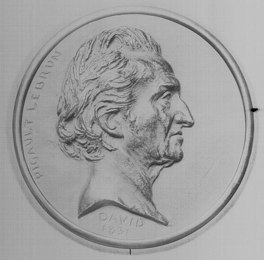 Médaillon sculpté en bas-relief : Buste de Pigault Lebrun
