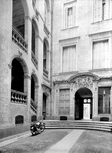 Représentation de l'Hôtel de Rodez-Benavent dit des Trésoriers de la Bourse