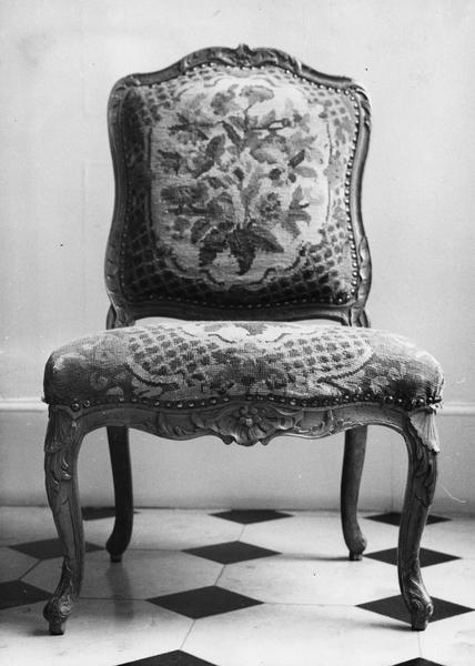 chaise à la capucine - © Ministère de la Culture (France), Médiathèque du patrimoine et de la photographie (objets mobiliers), tous droits réservés