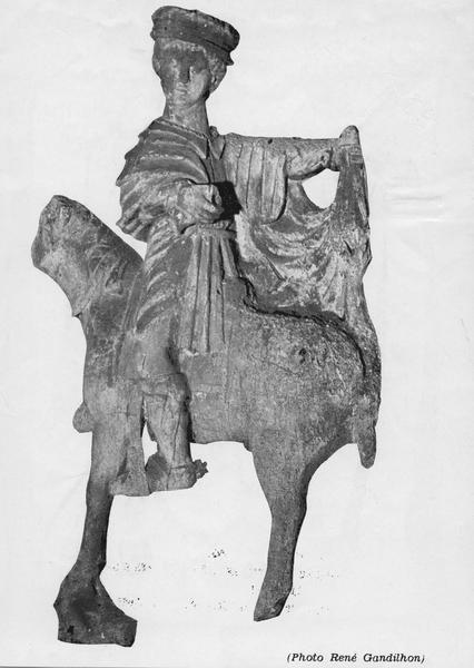 Statue : Charité de saint Martin