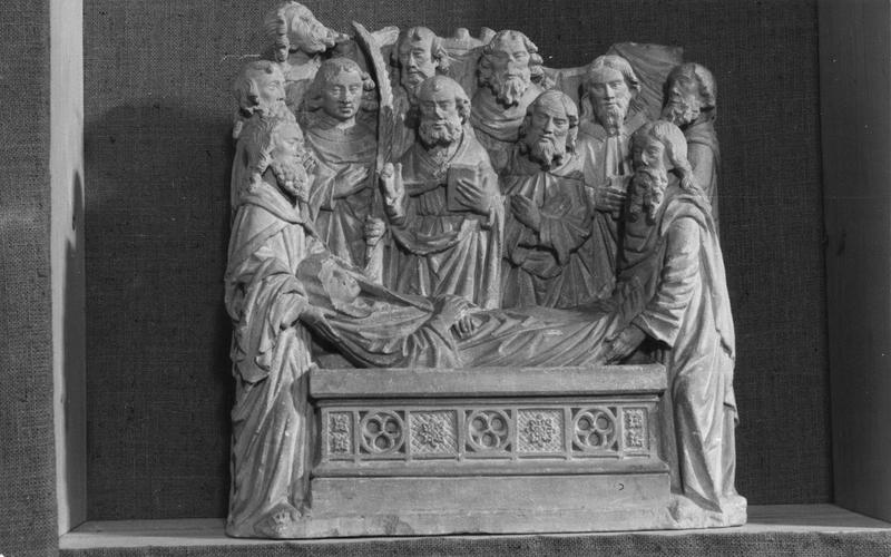 2 bas-reliefs : la Mort de la Vierge, l'Assomption