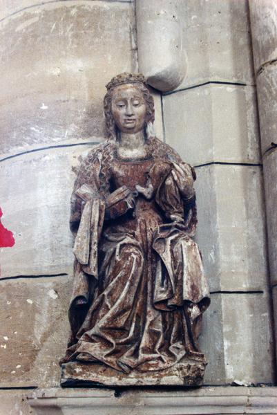 statue : Vierge à l'Enfant