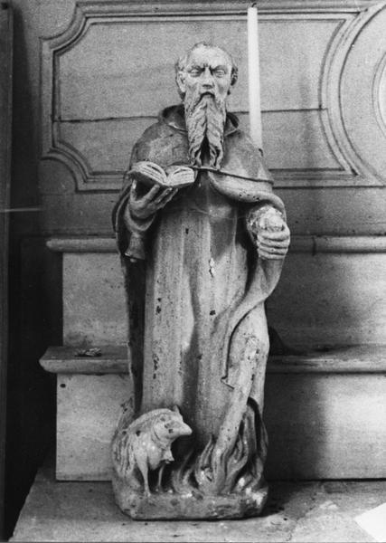 statue : Saint Antoine