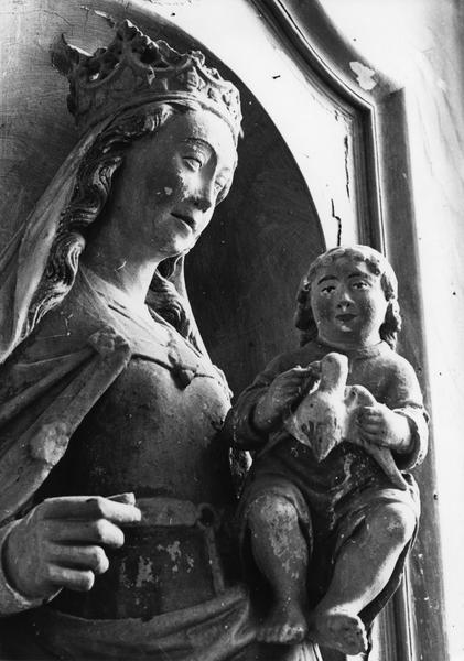 statue : Vierge à l'Enfant, détail du visage de l'Enfant