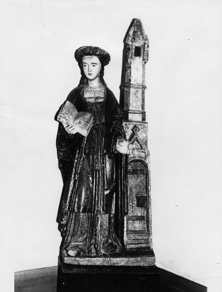 statue : Sainte Barbe - © Ministère de la Culture (France), Médiathèque du patrimoine et de la photographie (objets mobiliers), tous droits réservés