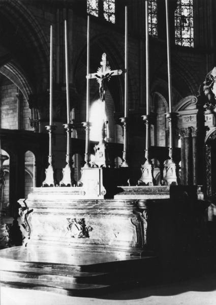 autel (maître-autel) - © Ministère de la Culture (France), Médiathèque du patrimoine et de la photographie (objets mobiliers), tous droits réservés