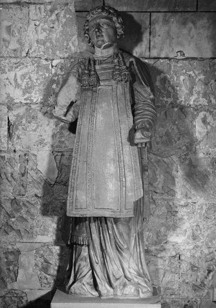 statue : Diacre