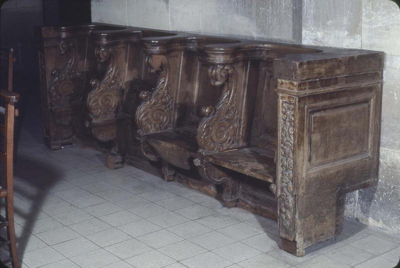 stalles - © Ministère de la Culture (France), Médiathèque du patrimoine et de la photographie (objets mobiliers), tous droits réservés