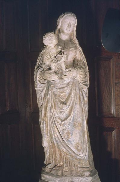 statue : Vierge à l'Enfant - © Ministère de la Culture (France), Médiathèque du patrimoine et de la photographie (objets mobiliers), tous droits réservés