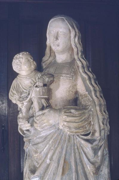 statue : Vierge à l'Enfant - © Ministère de la Culture (France), Médiathèque du patrimoine et de la photographie (objets mobiliers), tous droits réservés
