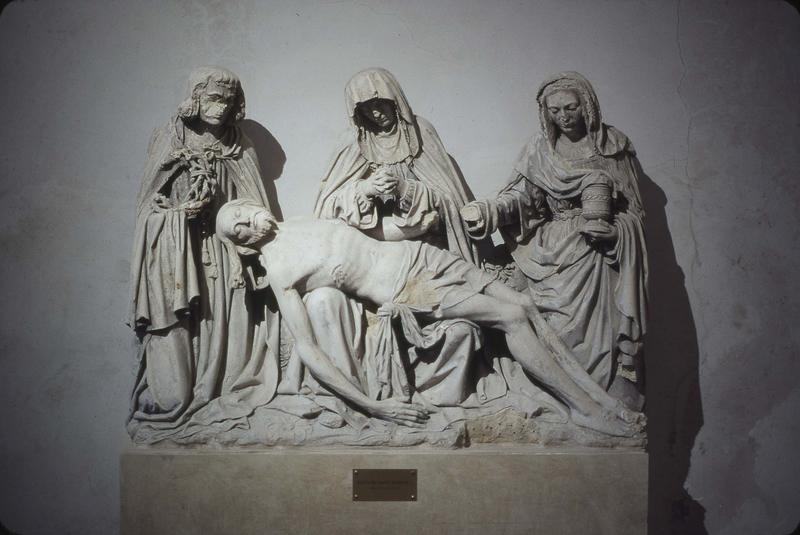 statue : Pieta de Saint-Marcoul