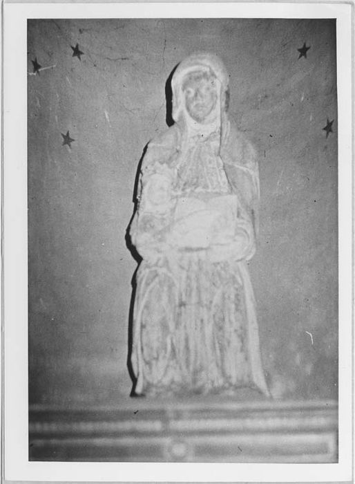 groupe sculpté : Sainte Anne