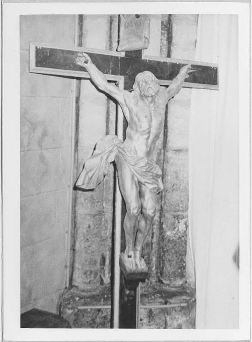 statue : Christ en croix - © Ministère de la Culture (France), Médiathèque du patrimoine et de la photographie, diffusion RMN-GP