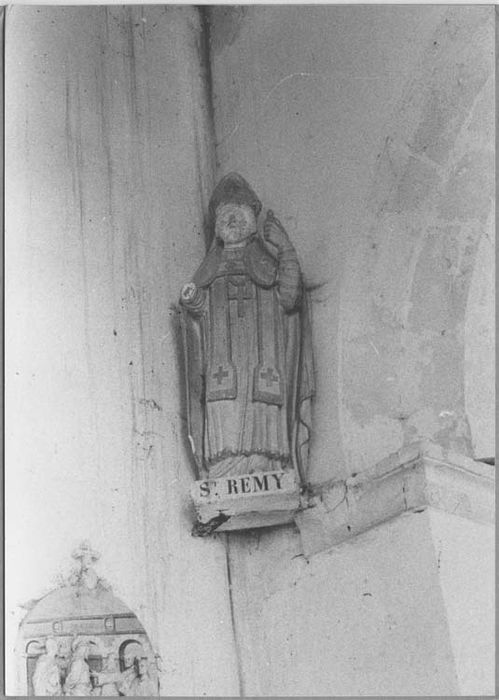 statue : Saint Remi