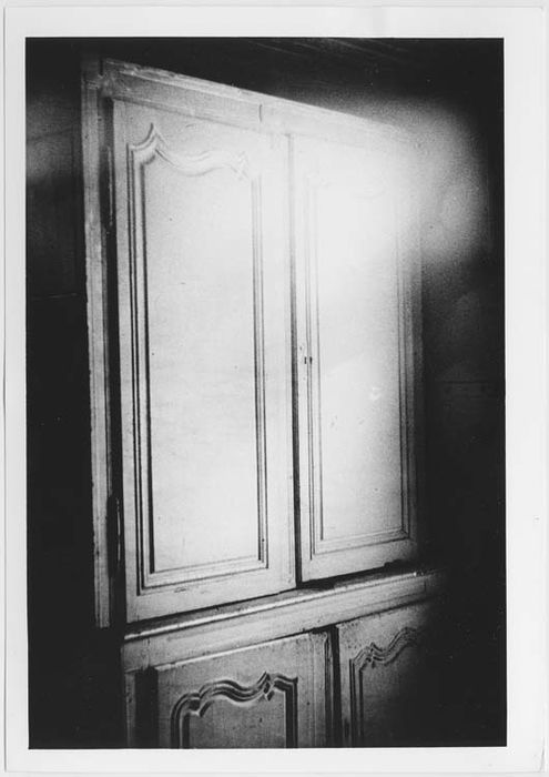 armoire de sacristie