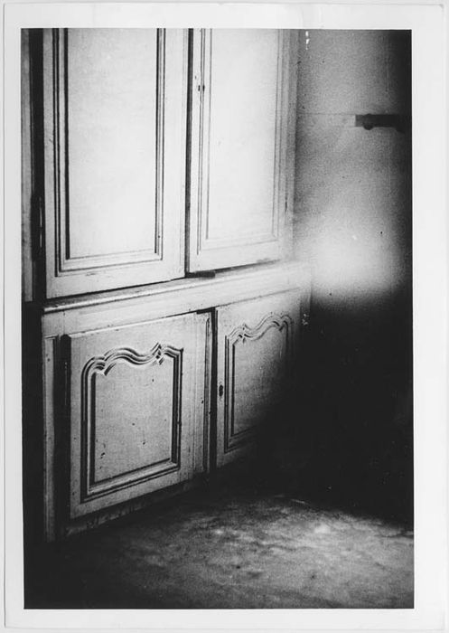 armoire de sacristie