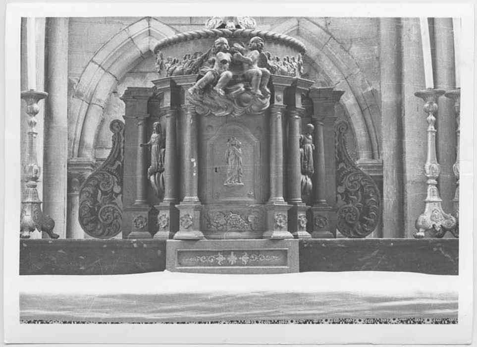 tabernacle du maître-autel - © Ministère de la Culture (France), Médiathèque du patrimoine et de la photographie, diffusion RMN-GP