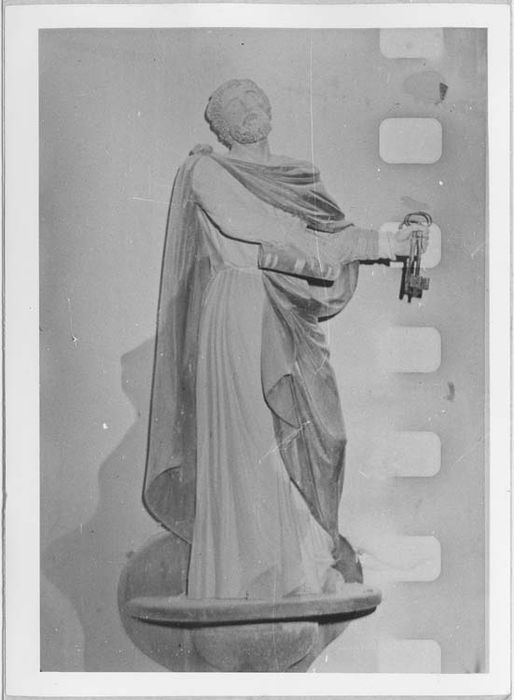 statue : Saint Pierre
