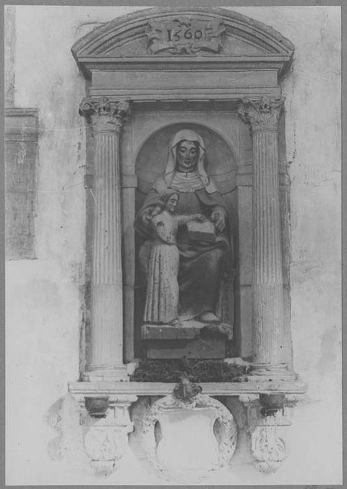 groupe sculpté : Sainte Anne et la Vierge enfant