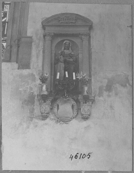 groupe sculpté : Sainte Anne et la Vierge enfant