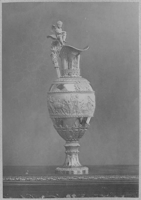 vase d'offrande pour le vin (service du sacre de Charles X)