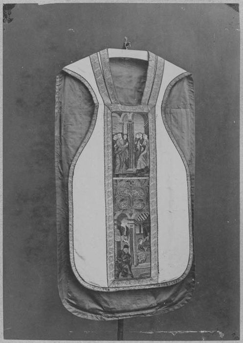 chasuble de l'ornement de l'époque Louix XIV