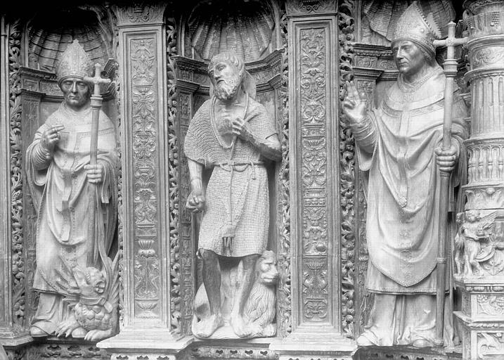 Tombeau des Cardinaux d'Amboise, dorsal, partie à senestre : statues de saint Amboise, saint Jérôme, saint Augustin