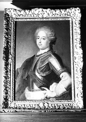 Peinture sur toile située dans la Chambre de Madame Onslow : copie d'un portrait de Louis XV