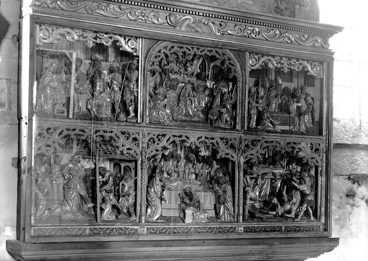 Retable de la Vierge, haut-relief, travail anversois, en bois doré