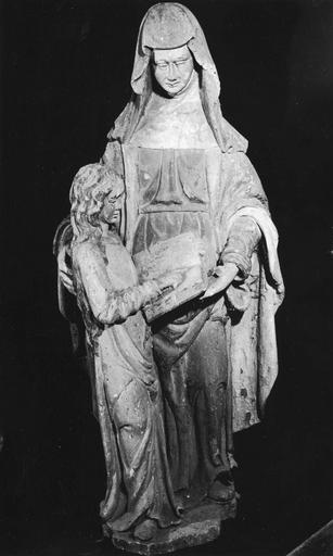 groupe sculpté : L'Education de la Vierge, bois polychrome