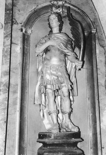 statue : Saint Maurice en guerrier, bois polychrome - © Ministère de la Culture (France), Médiathèque du patrimoine et de la photographie (objets mobiliers), tous droits réservés