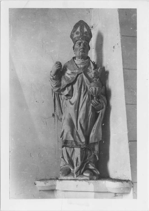 Statue : saint Rémy