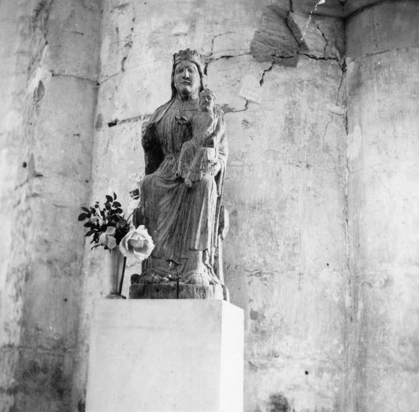 statue : Vierge à l'Enfant assise