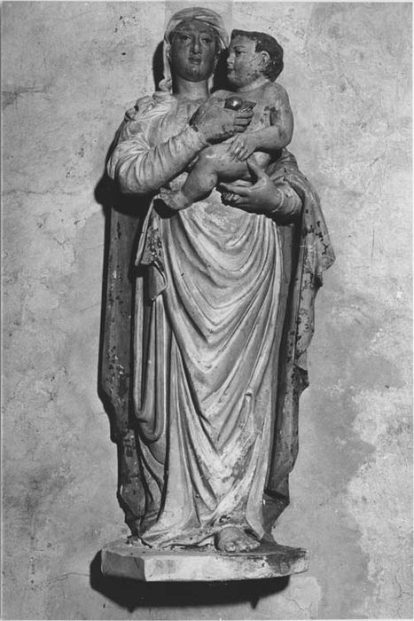 Statue : Vierge à l'Enfant