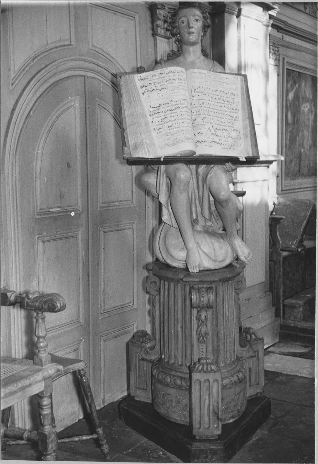 lutrin - © Ministère de la Culture (France), Médiathèque du patrimoine et de la photographie, diffusion RMN-GP