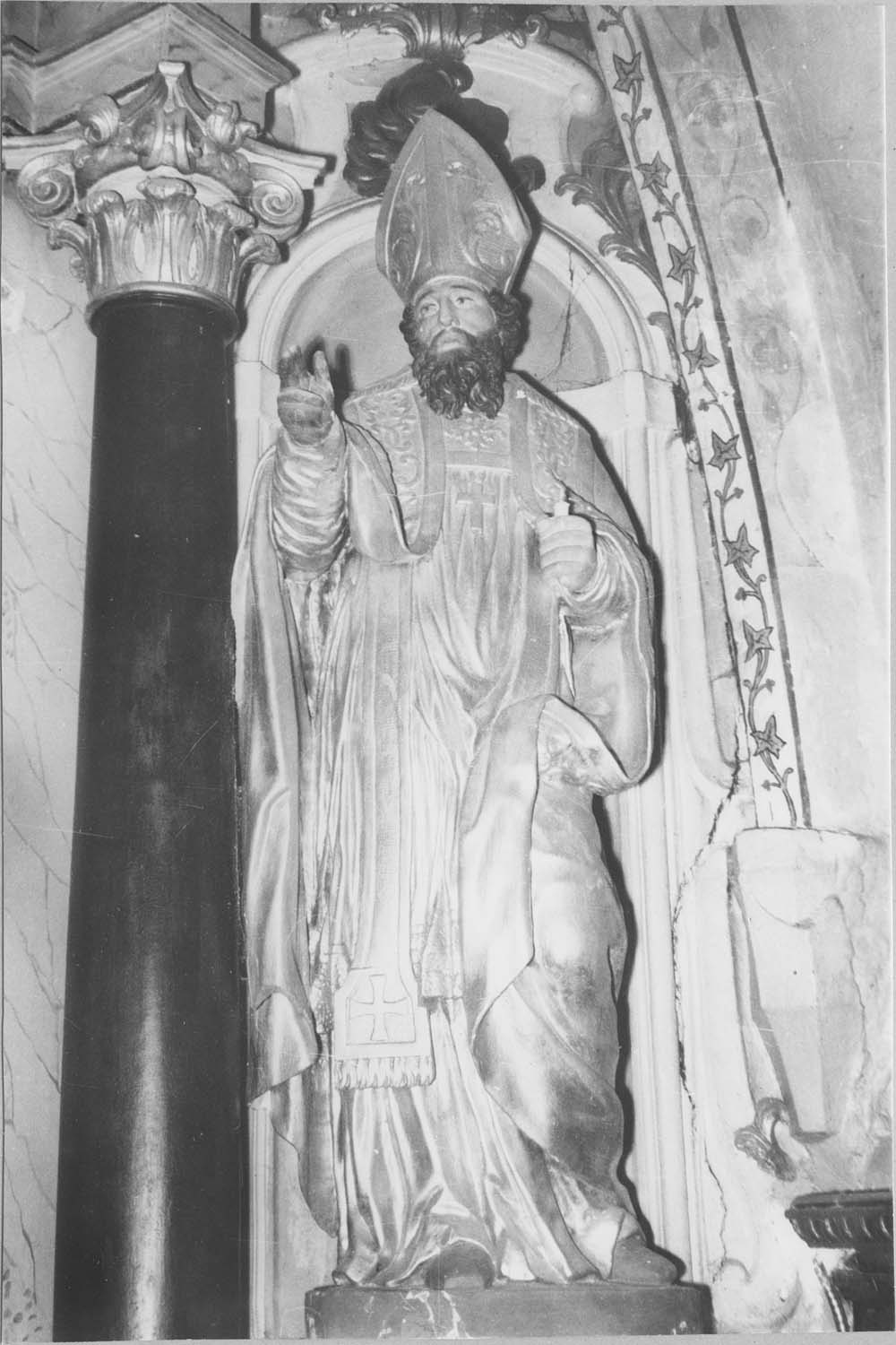 statue (maître-autel) : Saint Didier en évêque