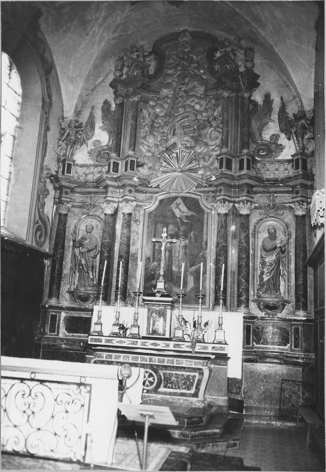 retable du maître-autel, 2 statues : Saint pierre, Saint Paul - © Ministère de la Culture (France), Médiathèque du patrimoine et de la photographie, diffusion RMN-GP
