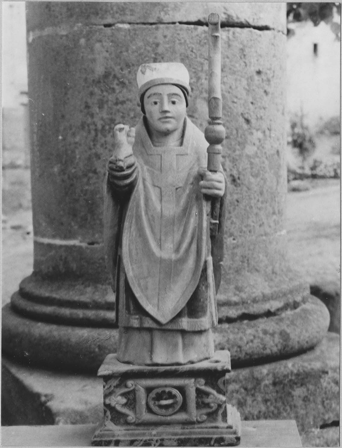 statue : Saint Blaise