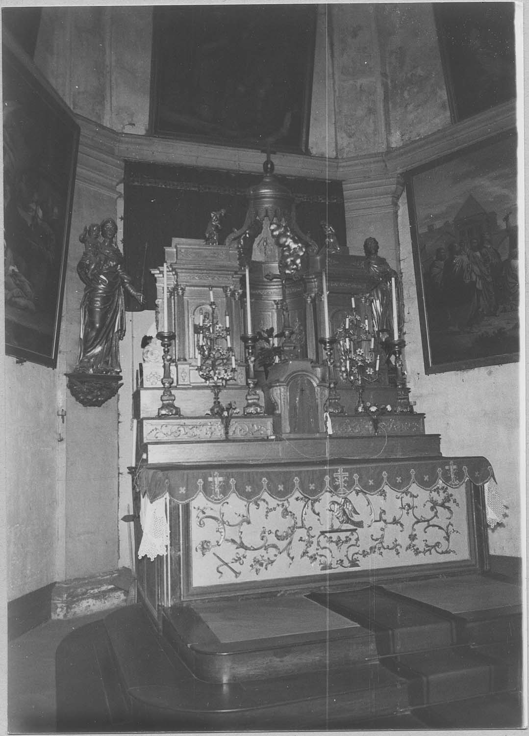 autel (maître-autel)