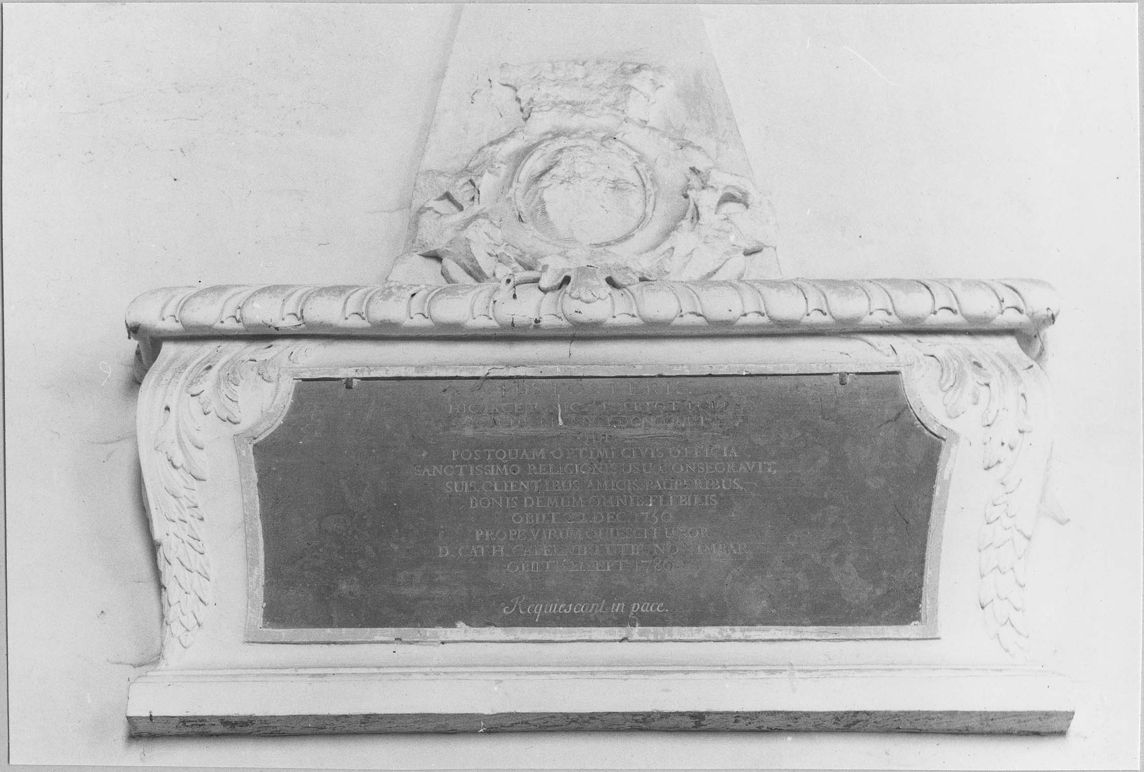monument funéraire