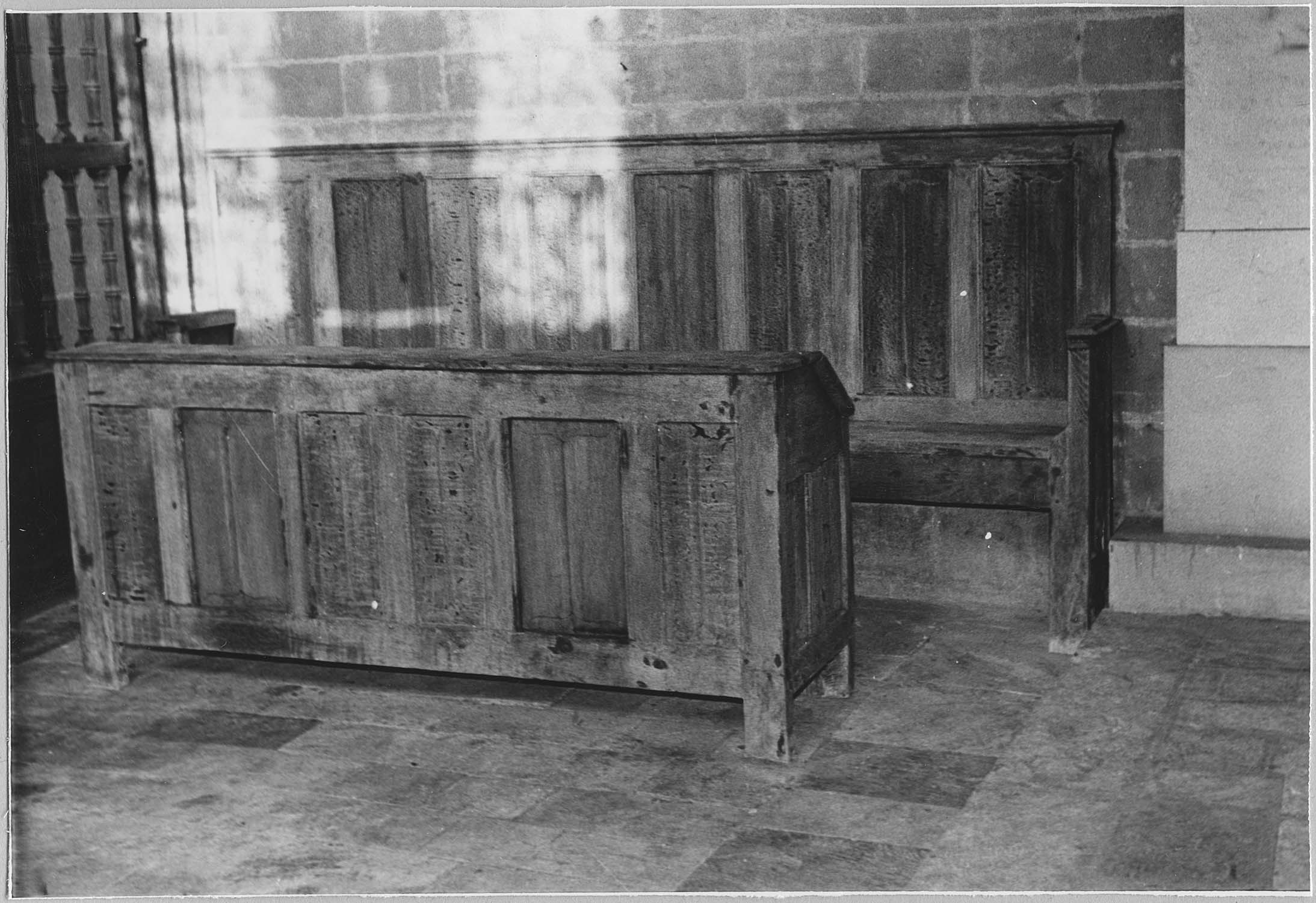 banc, prie-Dieu