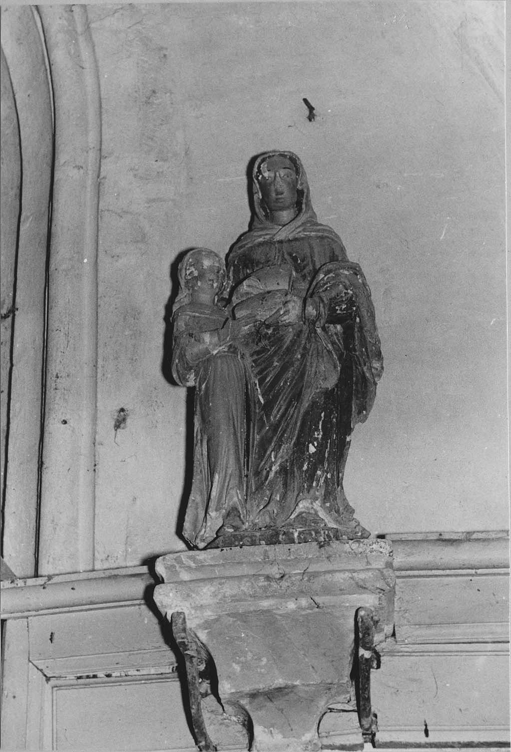 groupe sculpté : Sainte Anne et la Vierge - © Ministère de la Culture (France), Médiathèque du patrimoine et de la photographie, diffusion RMN-GP