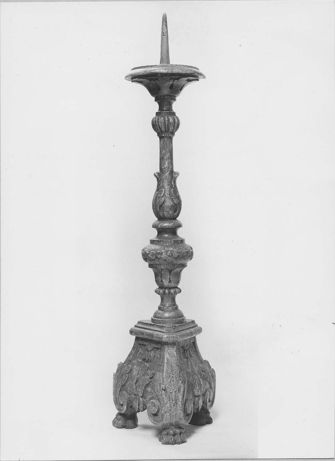 chandelier d'autel (garniture d'autel) - © Ministère de la Culture (France), Médiathèque du patrimoine et de la photographie, diffusion RMN-GP