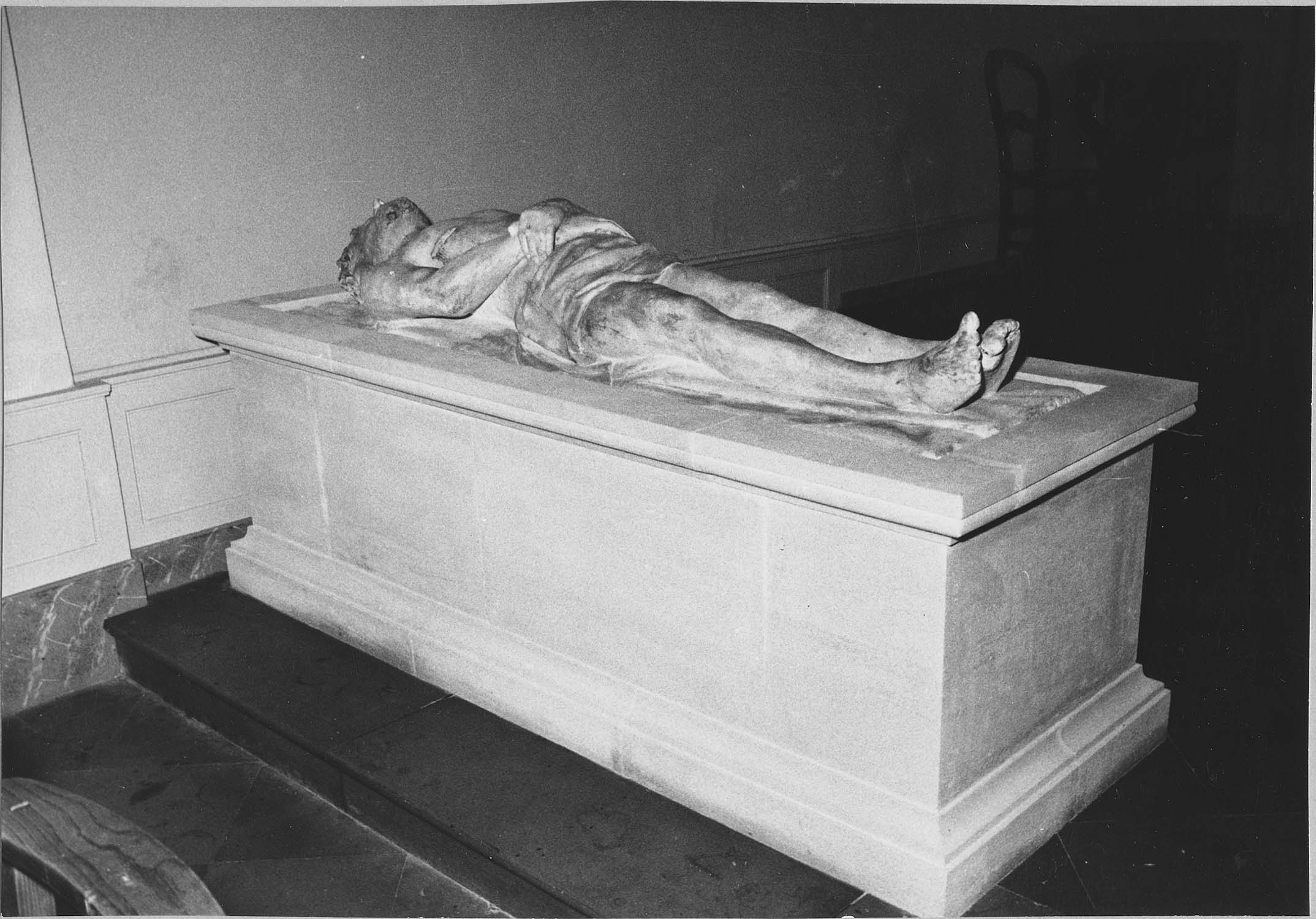 statue : Christ au tombeau, gisant (Le)