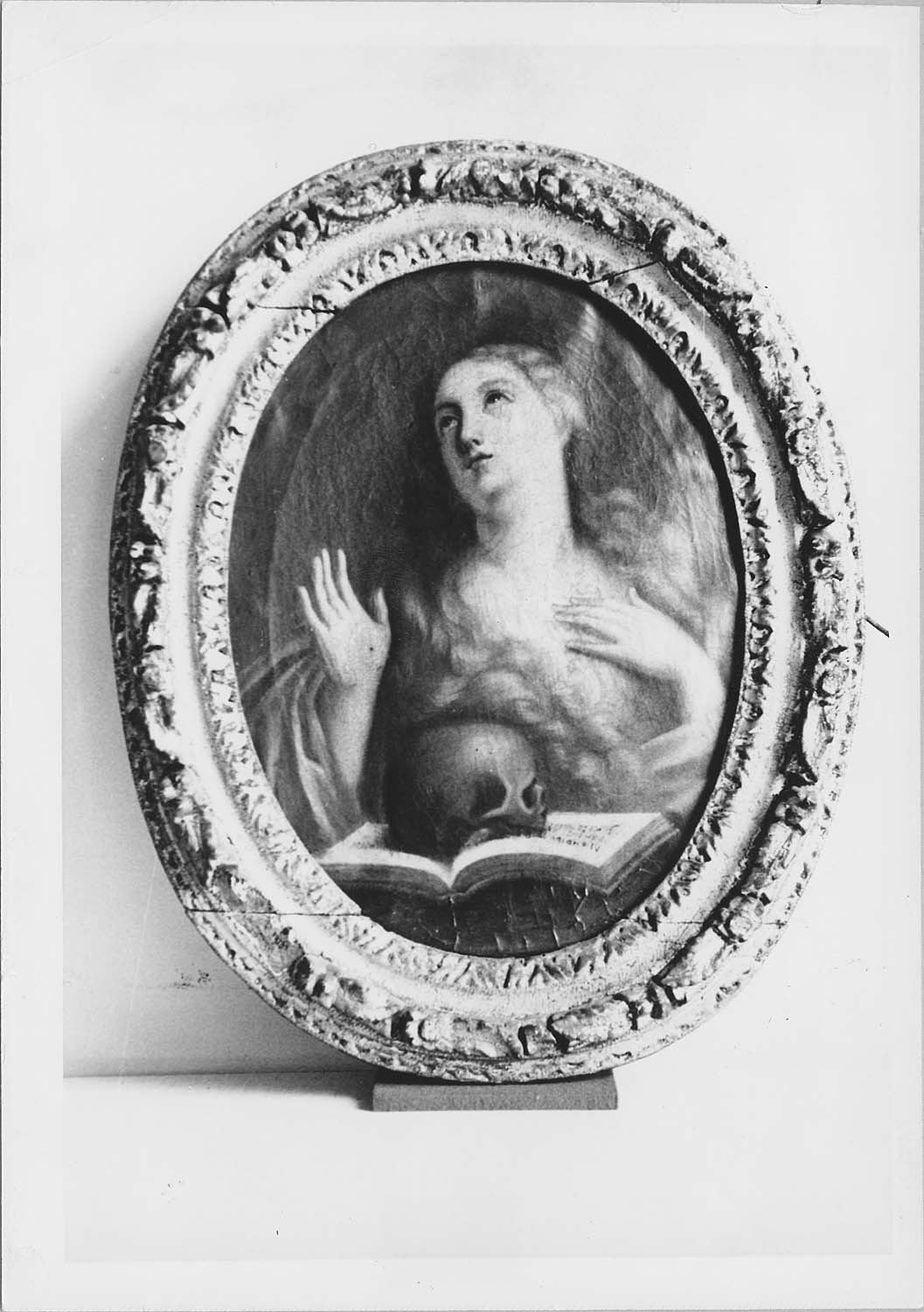 tableau, cadre : Sainte Marie-Madeleine - © Ministère de la Culture (France), Médiathèque du patrimoine et de la photographie, diffusion RMN-GP