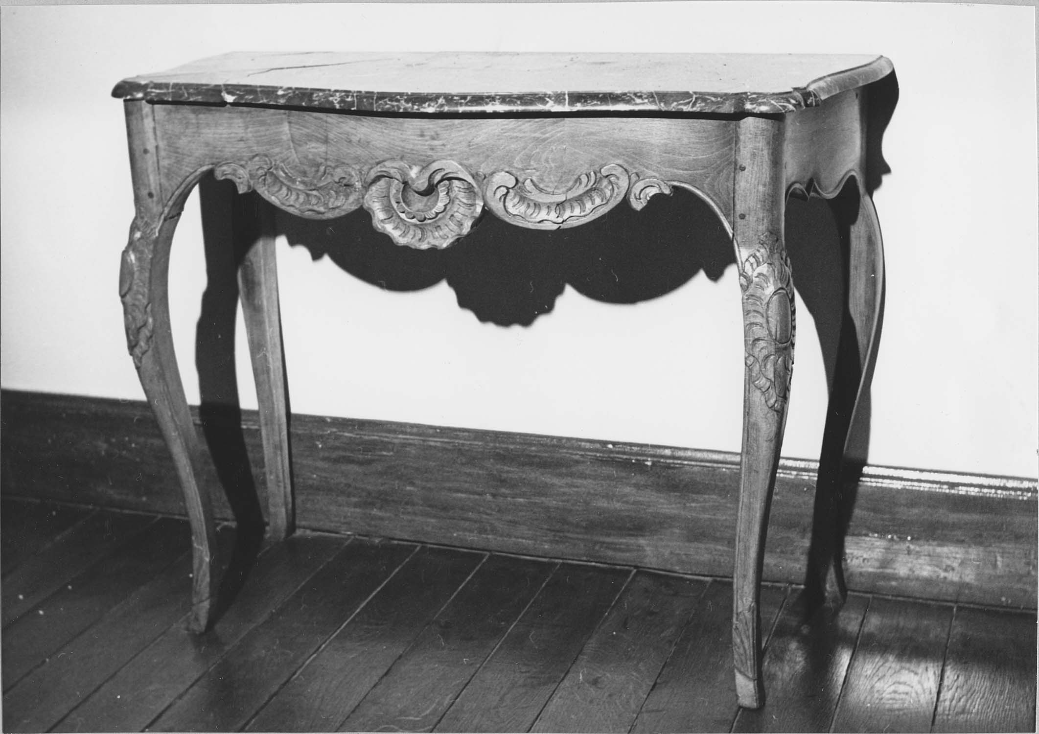 console - © Ministère de la Culture (France), Médiathèque du patrimoine et de la photographie, diffusion RMN-GP